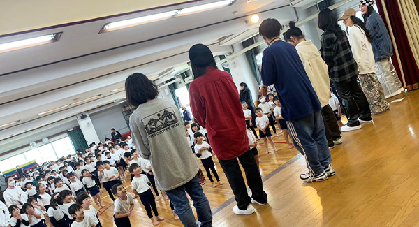 Dance Studio RAISE&GROW
